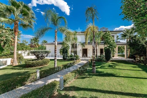 Huvila myytävänä Marbella, Malaga, Espanja, 6 makuuhuonetta, 1023 m2 No. 158818 - kuva 2
