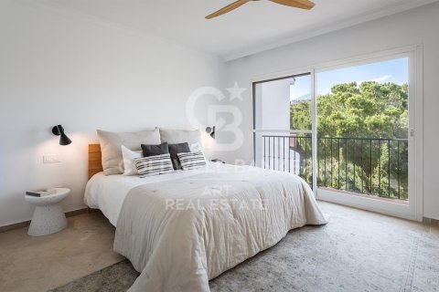 Casa adosada en venta en Benahavís, Málaga, España 4 dormitorios, 352 m2 No. 158819 - foto 13