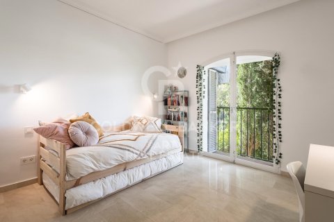 Casa adosada en venta en Benahavís, Málaga, España 4 dormitorios, 352 m2 No. 158819 - foto 15