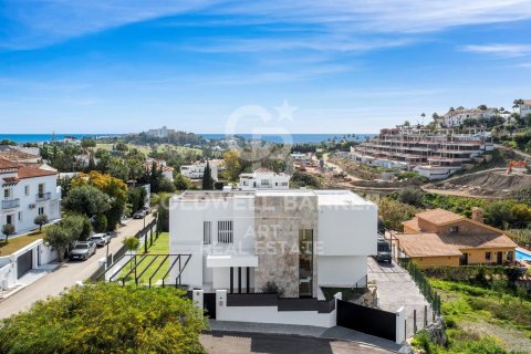 Villa till salu i Benahavis, Malaga, Spanien 4 sovrum, 573 kvm. Nr. 158816 - foto 29