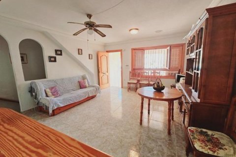Villa à vendre Guardamar del Segura, Alicante, Espagne, 4 chambres, 113 m2 No. 115237 - photo 6