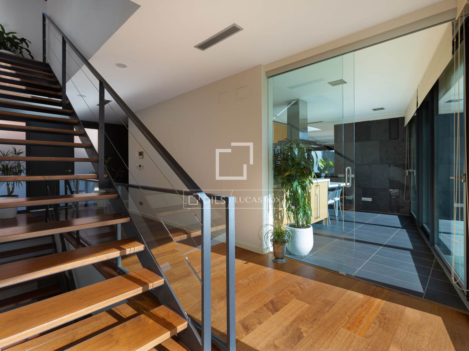 Villa a Premia De Dalt, Barcelona, Spagna 4 camere da letto, 485 mq. N° 150253