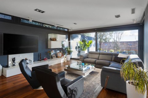 Villa for sale in Premia De Dalt, Barcelona, Spain 4 bedrooms, 485 sq.m. No. 150253 - photo 11