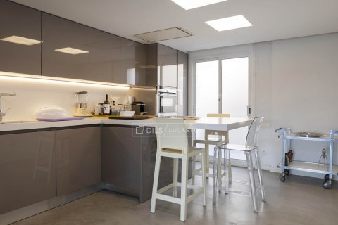 Wohnung zum Verkauf in Barcelona, Spanien 3 Schlafzimmer, 200 m2 Nr. 150256 - Foto 18