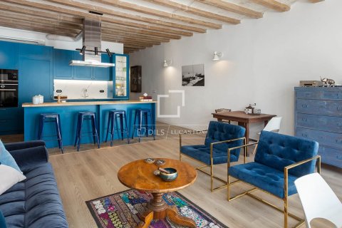 Apartamento en venta en Barcelona, España 3 dormitorios, 174 m2 No. 150255 - foto 3