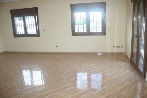 Villa zum Verkauf Torrevieja, Alicante, Spanien 3 Schlafzimmer, 319 m2 Nr. 110735 - Foto 2