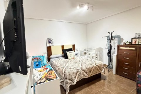 Apartment for sale in Benijofar, Alicante, Spain 3 bedrooms, 120 sq.m. No. 189459 - photo 8