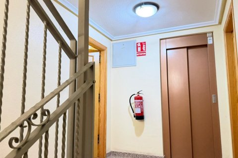 Apartment for sale in Benijofar, Alicante, Spain 3 bedrooms, 120 sq.m. No. 189459 - photo 15