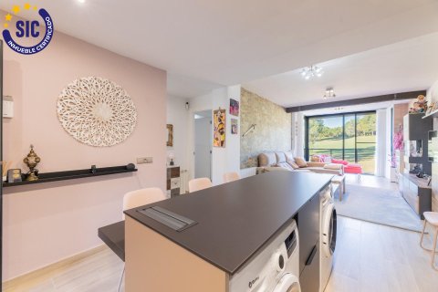 Huoneisto myytävänä Chiva, Valencia, Espanja, 2 makuuhuonetta, 80 m2 No. 149544 - kuva 23