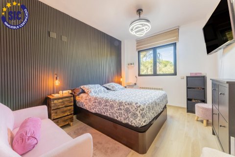 Huoneisto myytävänä Chiva, Valencia, Espanja, 2 makuuhuonetta, 80 m2 No. 149544 - kuva 12