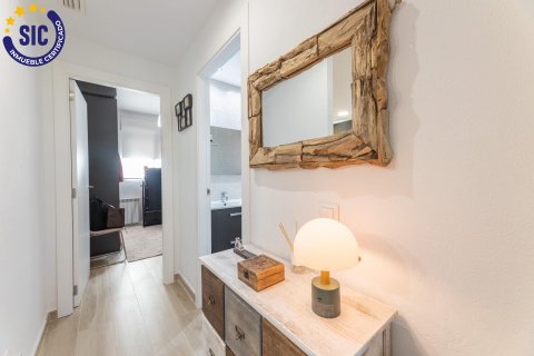 Huoneisto myytävänä Chiva, Valencia, Espanja, 2 makuuhuonetta, 80 m2 No. 149544 - kuva 15