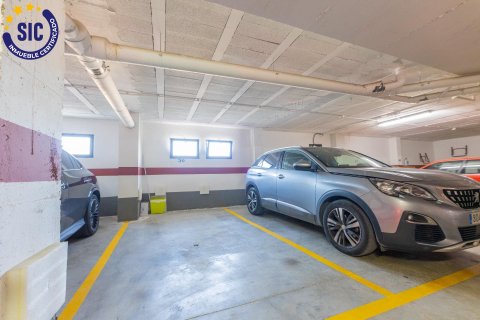 Huoneisto myytävänä Chiva, Valencia, Espanja, 2 makuuhuonetta, 80 m2 No. 149544 - kuva 30