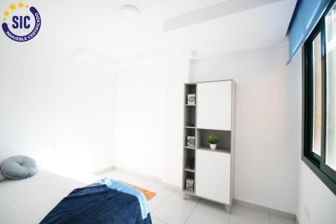 Huoneisto myytävänä Cheste, Valencia, Espanja, 3 makuuhuonetta, 84 m2 No. 149543 - kuva 15