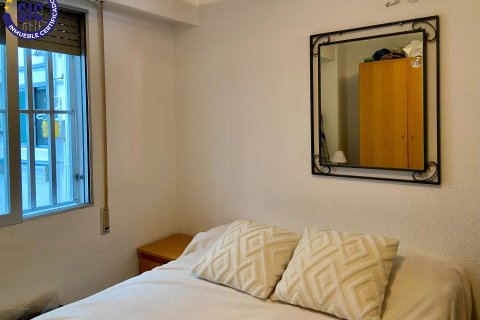 Huoneisto myytävänä Valencia, Espanja, 5 makuuhuonetta, 100 m2 No. 149542 - kuva 3