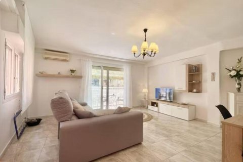 Продажа квартиры в Бенидорм, Аликанте, Испания 3 спальни, 90м2 №142713 - фото 18