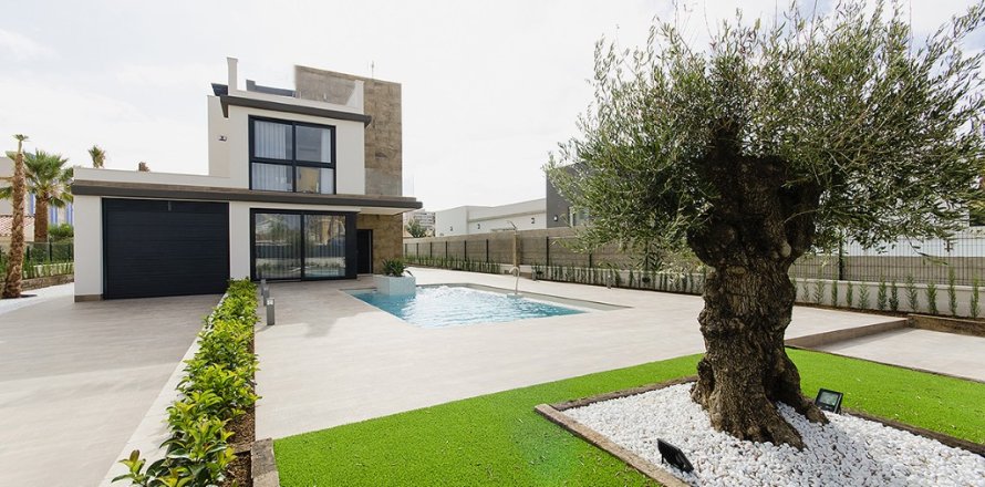 Villa in Dehesa De Campoamor, Alicante, Spanien 4 Schlafzimmer, 157 m2 Nr. 145513