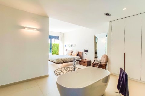 Willa w Dehesa De Campoamor, Alicante, Hiszpania 4 sypialnie, 197 mkw. nr 145515 – zdjęcie 17