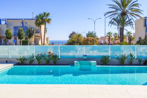 Willa w Dehesa De Campoamor, Alicante, Hiszpania 4 sypialnie, 197 mkw. nr 145515 – zdjęcie 9