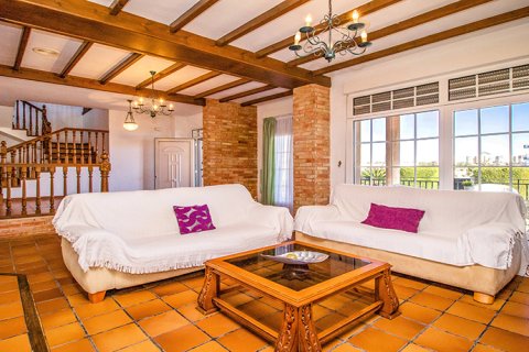 Villa zum Verkauf in Pilar de la Horadada, Alicante, Spanien 4 Schlafzimmer, 288 m2 Nr. 145517 - Foto 7