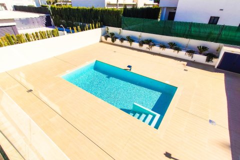 Villa à vendre à Dehesa De Campoamor, Alicante, Espagne, 3 chambres, 157 m2 No. 145512 - photo 25