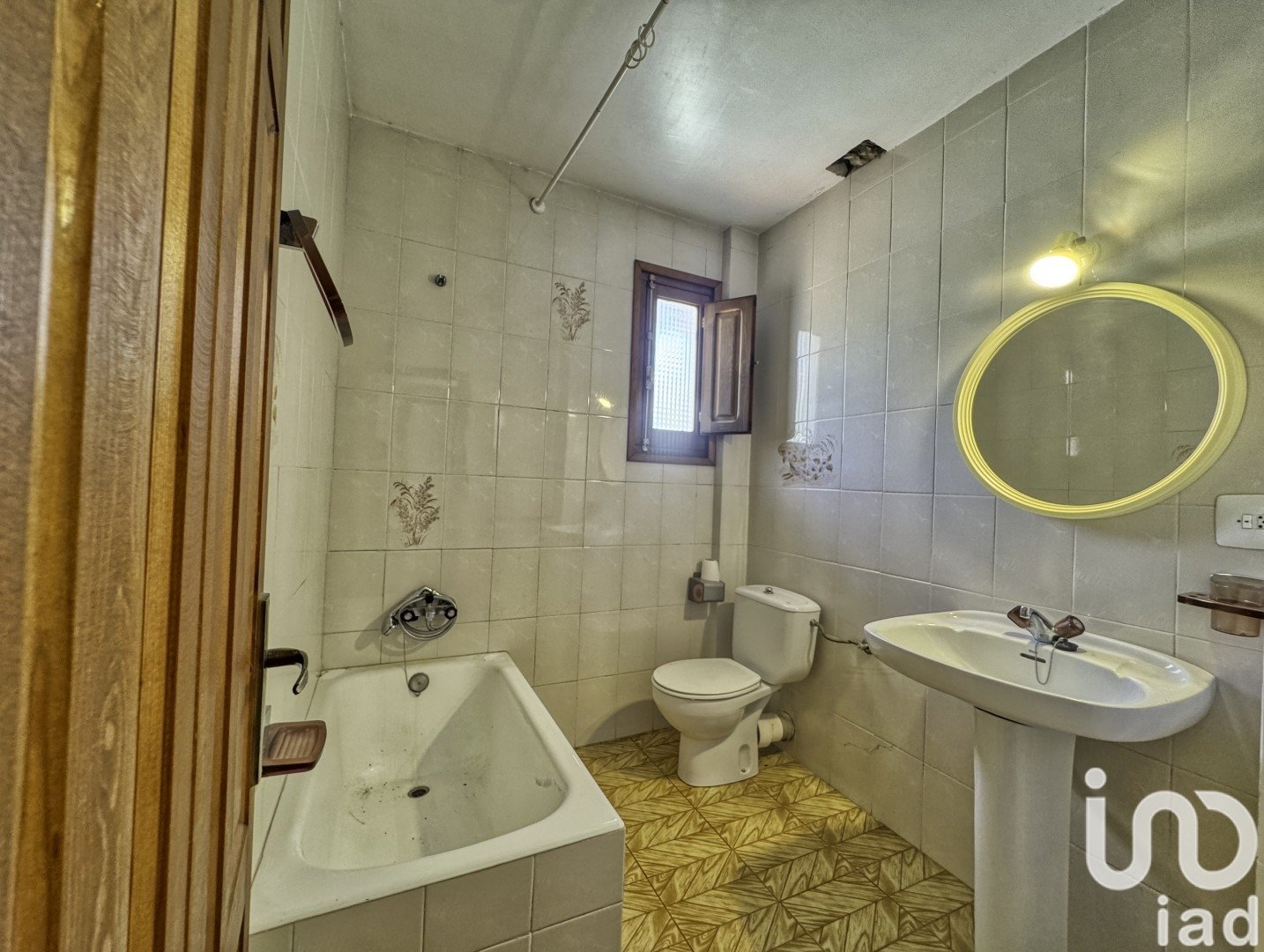 Townhouse in Teruel, Spain 7 bedrooms, 130 sq.m. No. 185828