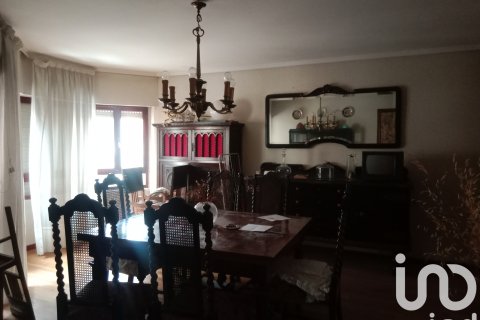 Продажа квартиры в Ла-Баньеса, Леон, Испания 4 спальни, 111м2 №185831 - фото 14