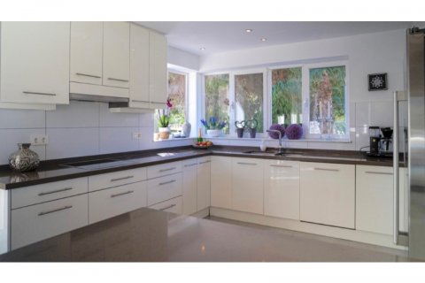 Villa zum Verkauf L'Alfàs del Pi, Alicante, Spanien 4 Schlafzimmer, 208 m2 Nr. 115836 - Foto 16
