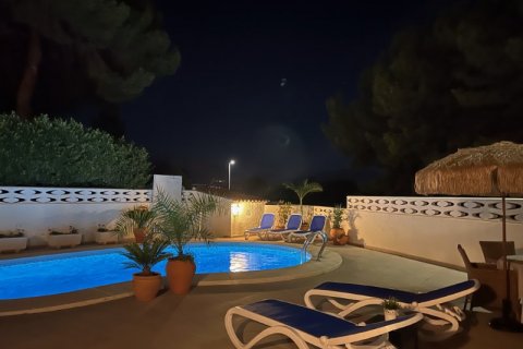 Villa zum Verkauf L'Alfàs del Pi, Alicante, Spanien 4 Schlafzimmer, 208 m2 Nr. 115836 - Foto 26