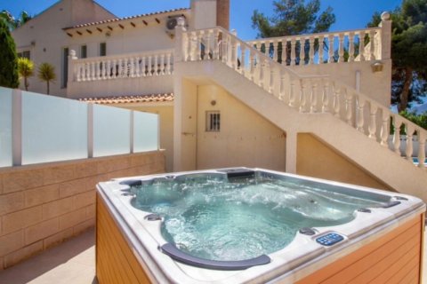 Villa zum Verkauf L'Alfàs del Pi, Alicante, Spanien 4 Schlafzimmer, 208 m2 Nr. 115836 - Foto 24