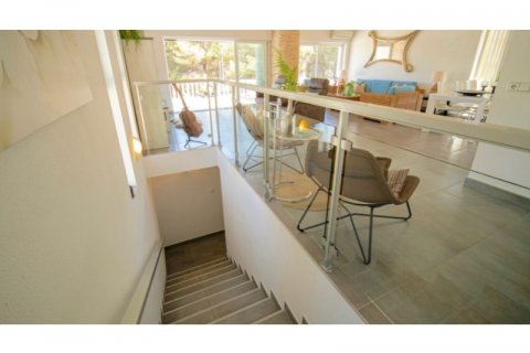 Villa zum Verkauf L'Alfàs del Pi, Alicante, Spanien 4 Schlafzimmer, 208 m2 Nr. 115836 - Foto 7