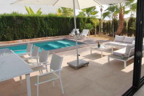 Villa for sale Rojales, Alicante, Spain 3 bedrooms, 160 sq.m. No. 115710 - photo 3