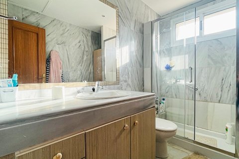 Tvåvåningslägenhet till salu i Mallorca, Spanien 5 sovrum, 162 kvm. Nr. 143763 - foto 18