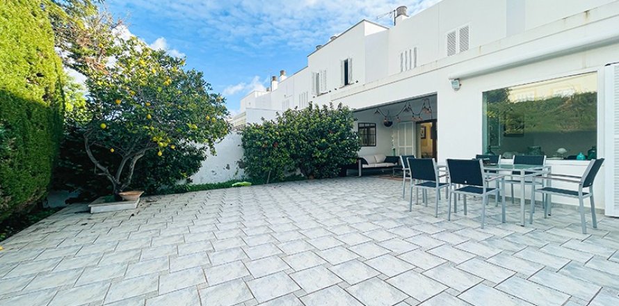 Tvåvåningslägenhet i Mallorca, Spanien 5 sovrum, 162 kvm. Nr. 143763