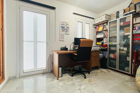 Tvåvåningslägenhet till salu i Mallorca, Spanien 5 sovrum, 162 kvm. Nr. 143763 - foto 11