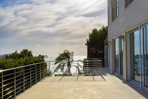 Villa till salu i Costa De La Calma, Mallorca, Spanien 3 sovrum, 376 kvm. Nr. 143761 - foto 1