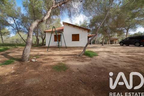 Сasa en venta en Pilar de la Horadada, Alicante, España 3 dormitorios, 150 m2 No. 188463 - foto 3
