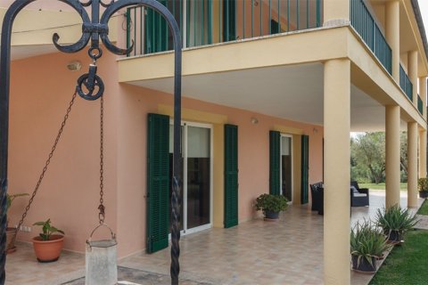 Villa for sale in Inca, Mallorca, Spain 4 bedrooms, 375 sq.m. No. 148007 - photo 22