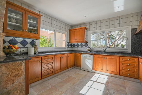 Huvila myytävänä Sa Torre, Mallorca, Espanja, 4 makuuhuonetta, 300 m2 No. 148004 - kuva 17