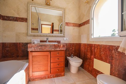 Huvila myytävänä Sa Torre, Mallorca, Espanja, 4 makuuhuonetta, 300 m2 No. 148004 - kuva 8