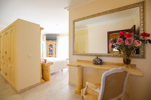 Huvila myytävänä Sa Torre, Mallorca, Espanja, 4 makuuhuonetta, 300 m2 No. 148004 - kuva 13