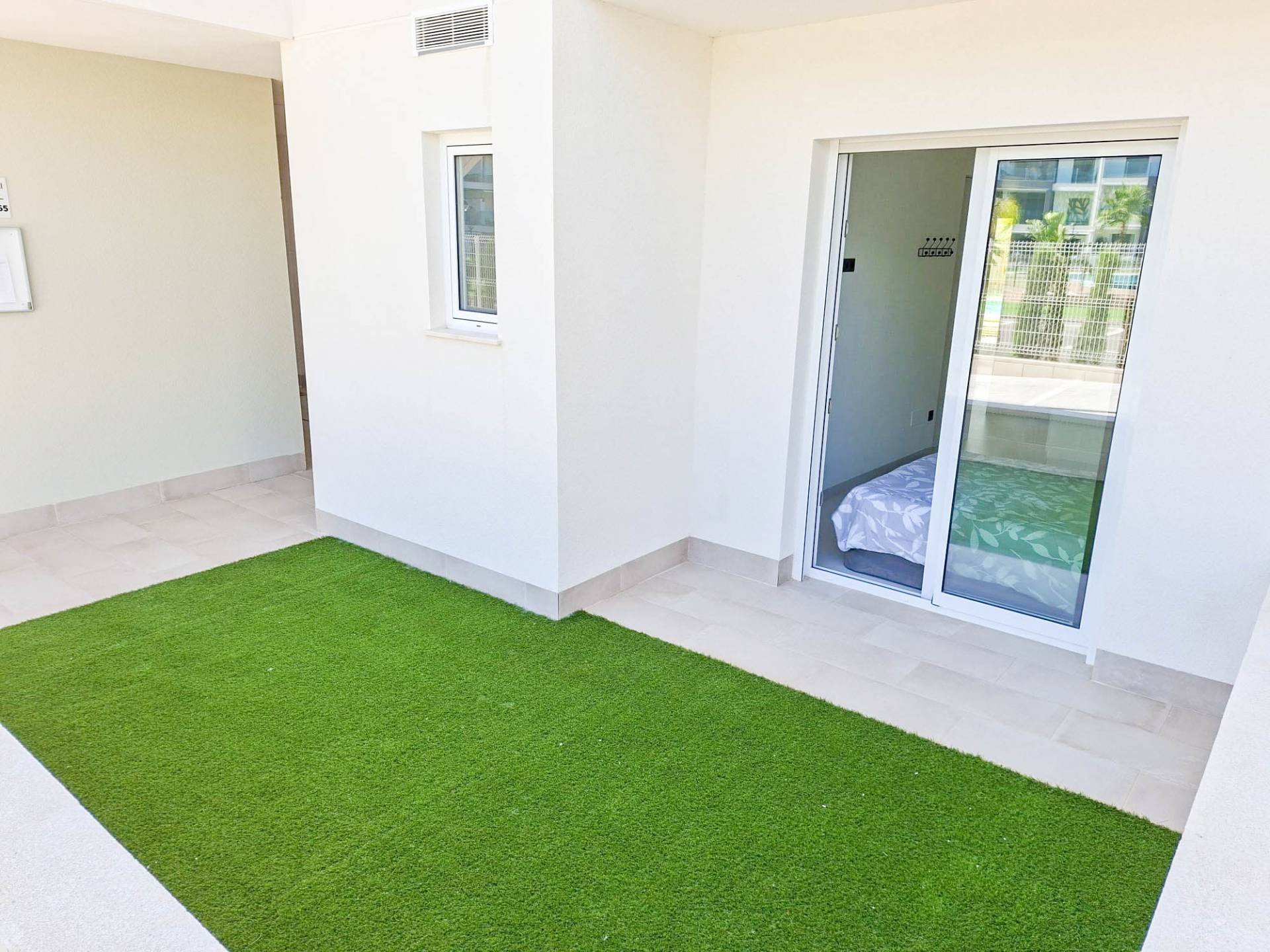 Apartment in Guardamar del Segura, Alicante, Spain 2 bedrooms,  No. 195384