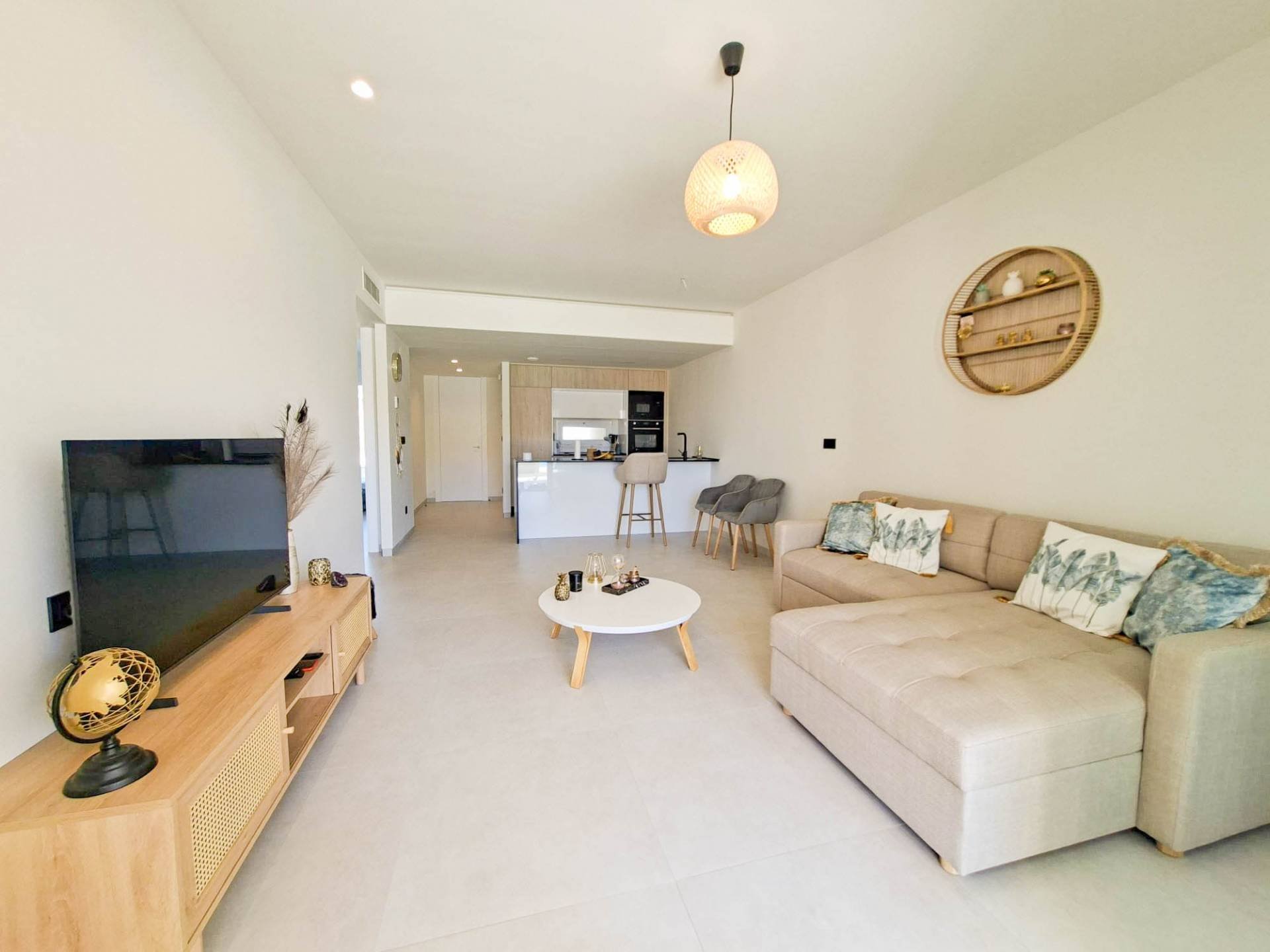 Apartment in Guardamar del Segura, Alicante, Spain 2 bedrooms,  No. 195384