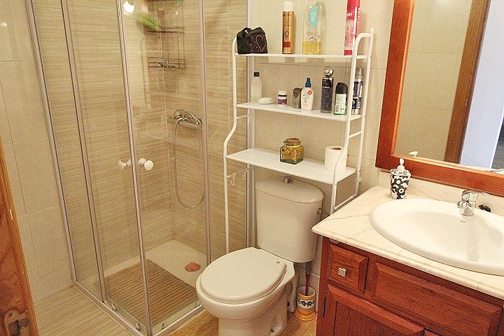 Bungalow in Guardamar del Segura, Alicante, Spain 2 bedrooms, 86 sq.m. No. 195382