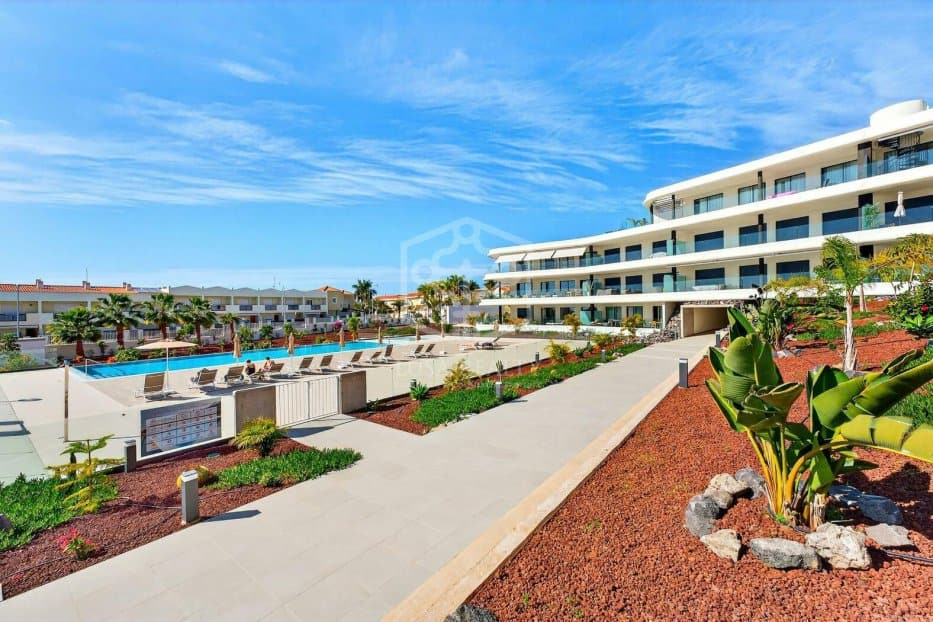 Apartamento en Adeje, Tenerife, España 2 dormitorios, 110 m2 No. 182681