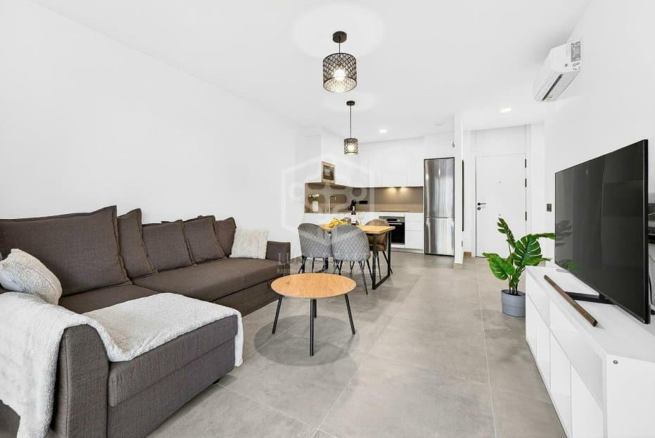 Apartamento en Adeje, Tenerife, España 2 dormitorios, 110 m2 No. 182681
