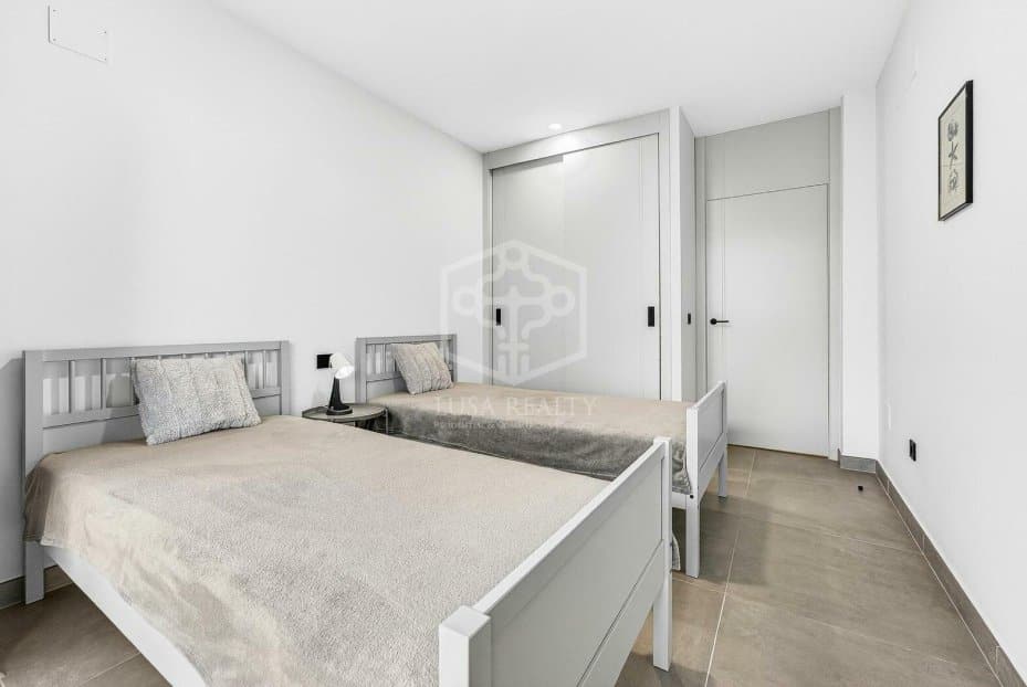 Apartamento en Adeje, Tenerife, España 2 dormitorios, 110 m2 No. 182681