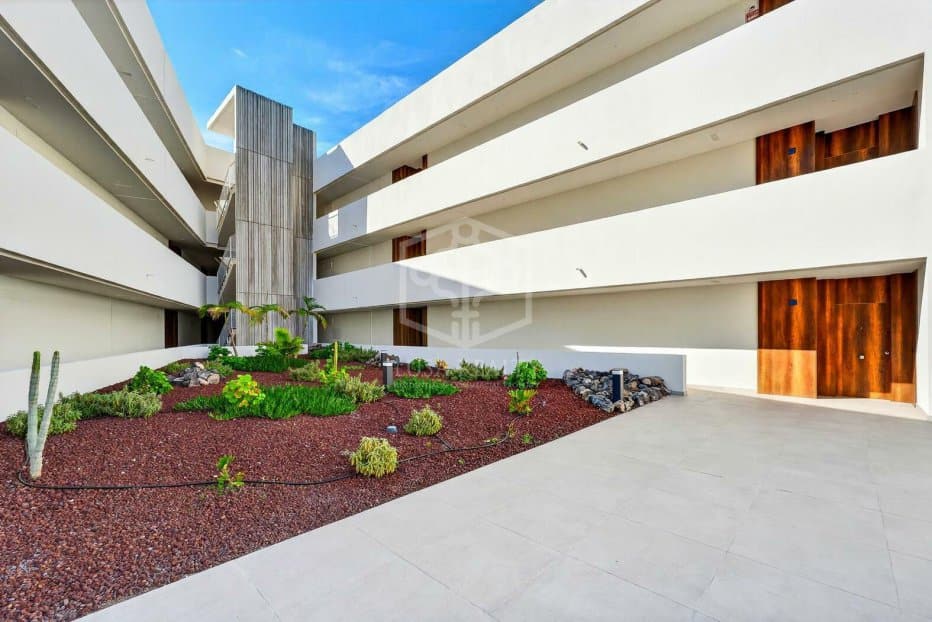 Apartamento en Adeje, Tenerife, España 2 dormitorios, 110 m2 No. 182681