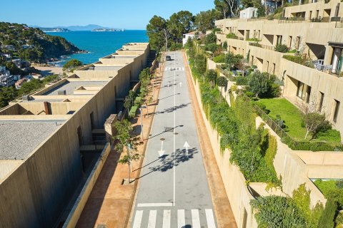 Apartamento en venta en Begur, Gerona, España 4 dormitorios, 164 m2 No. 182683 - foto 2