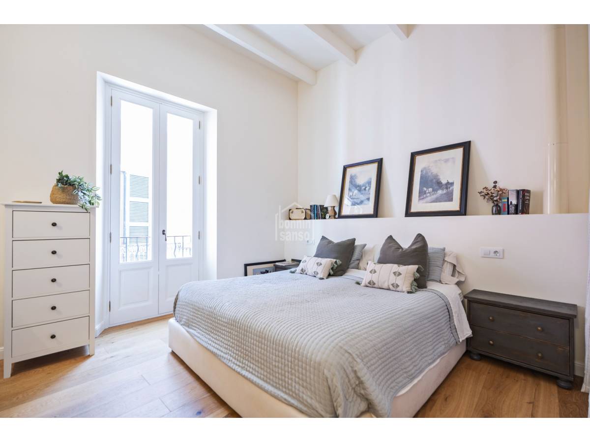 Radhus i Alaior, Menorca, Spanien 4 sovrum, 344 kvm. Nr. 182680