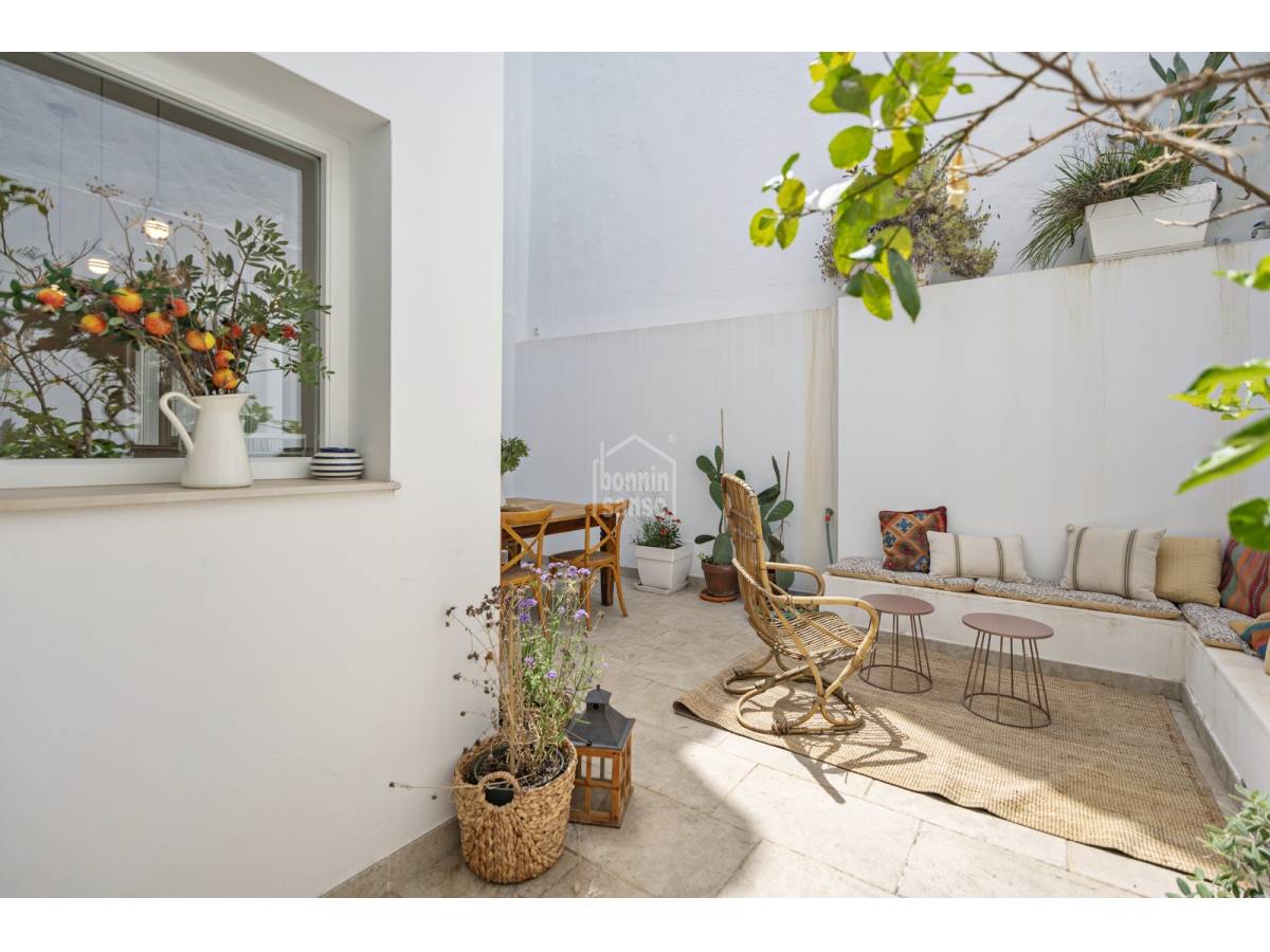 Radhus i Alaior, Menorca, Spanien 4 sovrum, 344 kvm. Nr. 182680